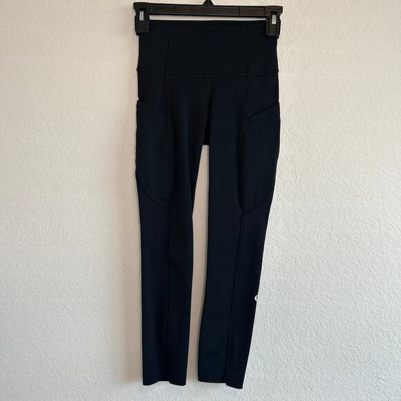 Lululemon Fast and Free High-Rise Crop Black Sz 2 - Picture 1 of 12